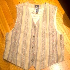 Women west bohemian style  vintage beautiful well done matching button